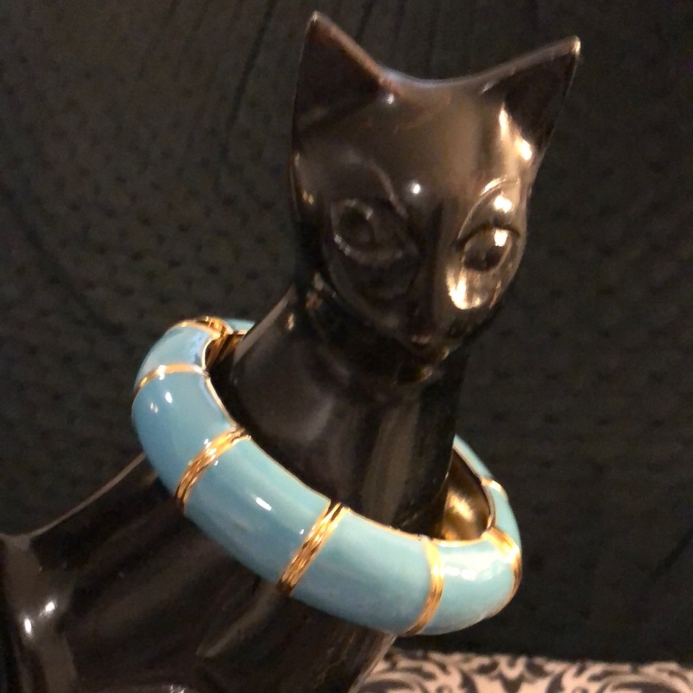 MAGNETIC HINGED BRACELET